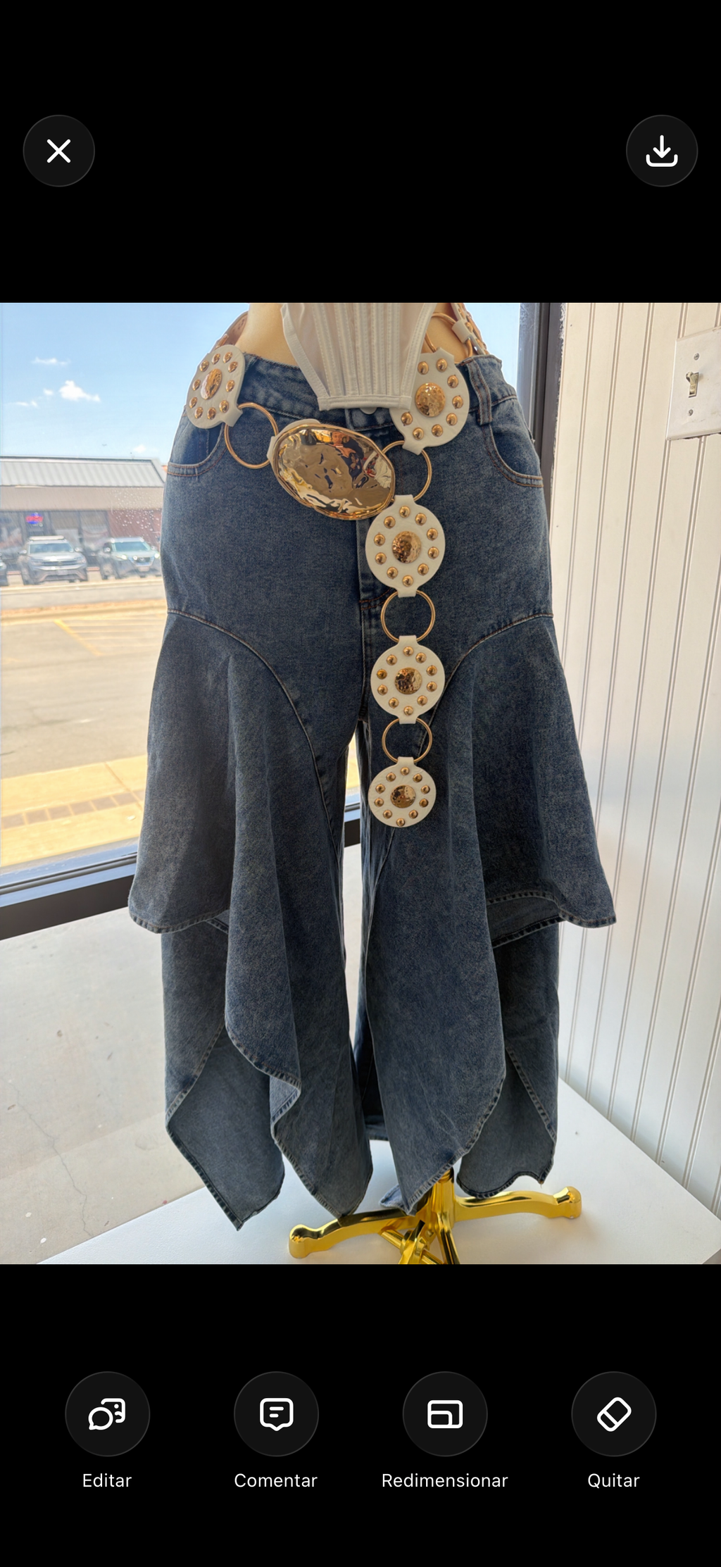 Dramatic Cascade jeans